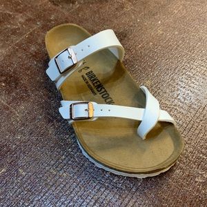 New in Box! Multiple Sizes! Birkenstock Mayari